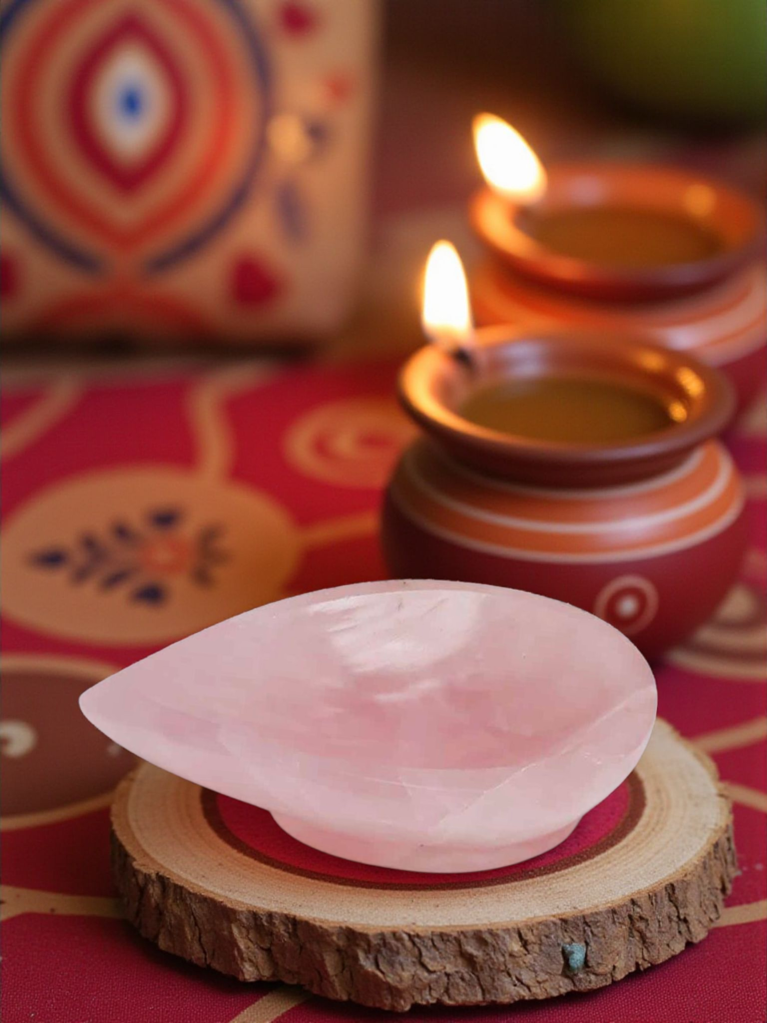 Rose Quartz Crystal Diya – Natural Healing Stone Oil Lamp for Puja, Meditation & Festive Decor